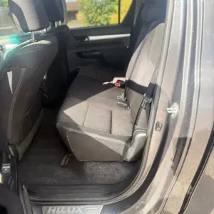 Toyota Hilux Invincible D/cab pick up 2.4 D-4D Auto 2022 ( 72 ) - Image 18