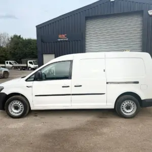 Volkswagen Caddy Maxi 2019 service history - Image 4