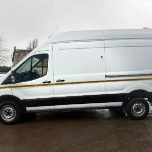 2022 Ford Transit 350 L4 H3 2.0 ecoblue 130ps Leader van - Image 13