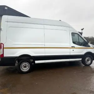 2022 Ford Transit 350 L4 H3 2.0 ecoblue 130ps Leader van - Image 17