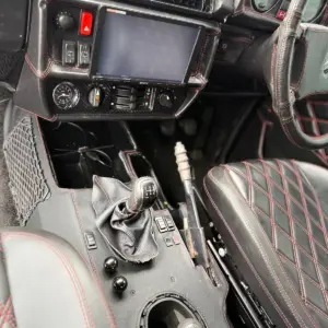 Mercedes-Benz G Wagon 300 1987 CLASSIC CAR VINTAGE - Image 12