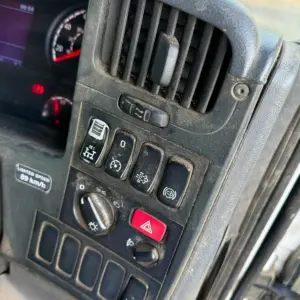 Scania P-SRS C-CLASS Tipper Lorry 2016 ( 16 ) - Image 15