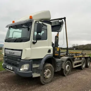 Daf CF 440 skip lorry hook loader - Image 13