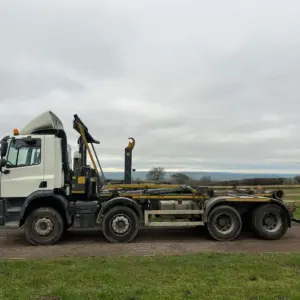 Daf CF 440 skip lorry hook loader - Image 5
