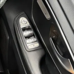 Mercedes-Benz V Class 2.0 V220d Sport G-Tronic+ Euro 6 (s/s) 5dr XLWB 2019 69 - Image 25