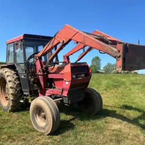 CASE 450 XL tractor 1986 - Image 1