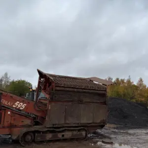 Terex Finley 595 box soil screener mobile scalping screen crusher - Image 5