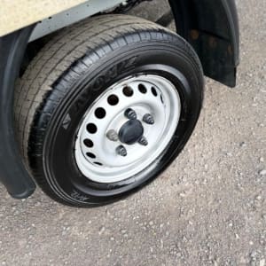 Ford Transit dropside 2022 ( 72 ) New Wetbelt fitted - Image 4