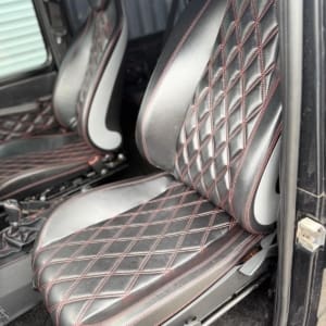 Mercedes-Benz G Wagon 300 1987 CLASSIC CAR VINTAGE - Image 11