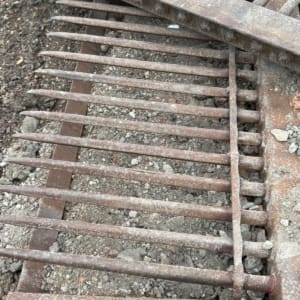 Warrior 1400 soil screener top deck fingers - Image 3