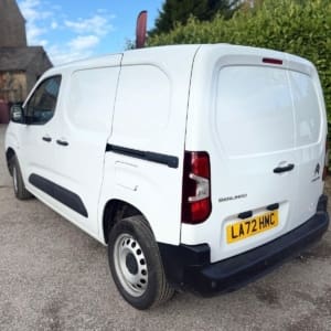 CITROEN BERLINGO 2022 ( 72 ) M DIESEL 1.5 BlueHDi 1000Kg Enterprise Ed 100ps - Image 13