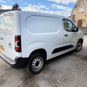 CITROEN BERLINGO 2022 ( 72 ) M DIESEL 1.5 BlueHDi 1000Kg Enterprise Ed 100ps - Image 10