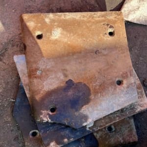 SANDVIK CRUSHING JAW GRIDS AND CHEEK PLATES crusher spares screener - Image 3